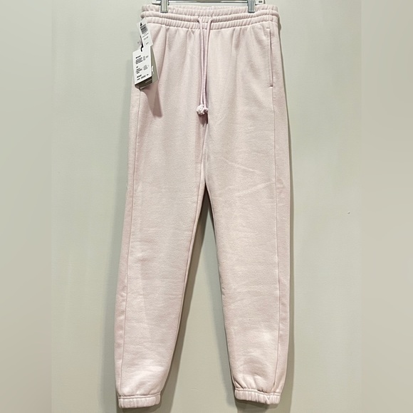 Grey Lilac TNA sweatpants - Picture 2 of 7